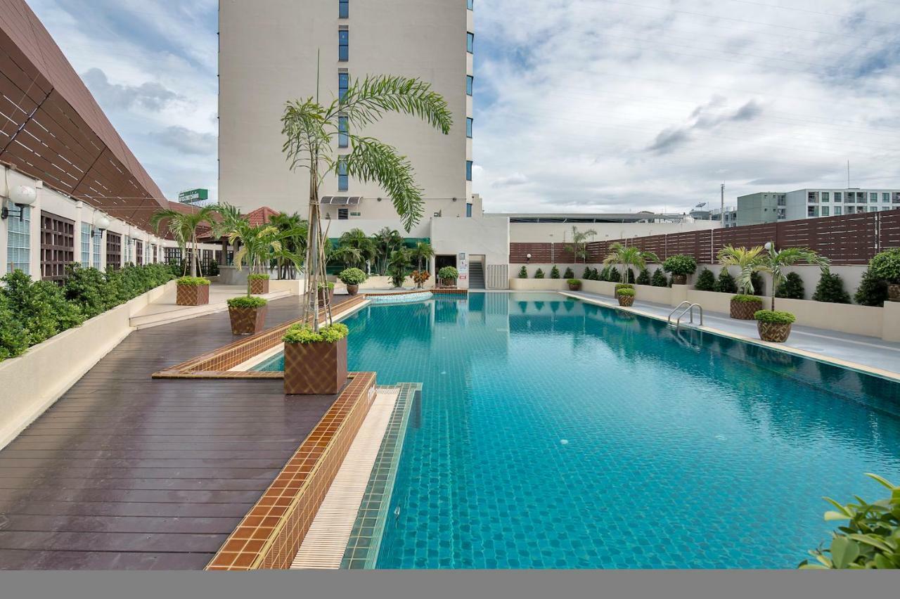 The Maruay Garden Hotel Banguecoque Exterior foto